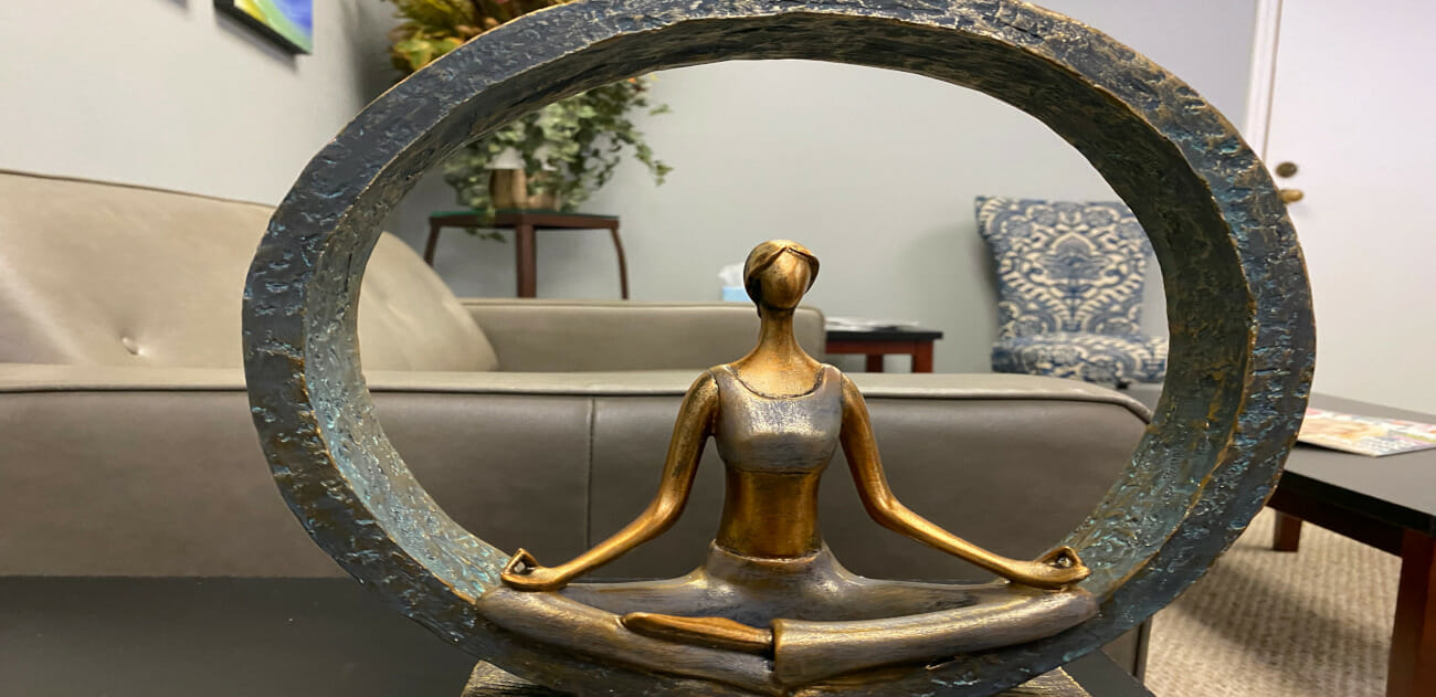 IMG_4701a Statue of woman meditating in a large circle