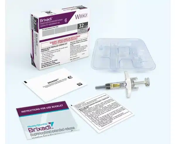 Brixadi weekly injection kit including safety syringe and needle